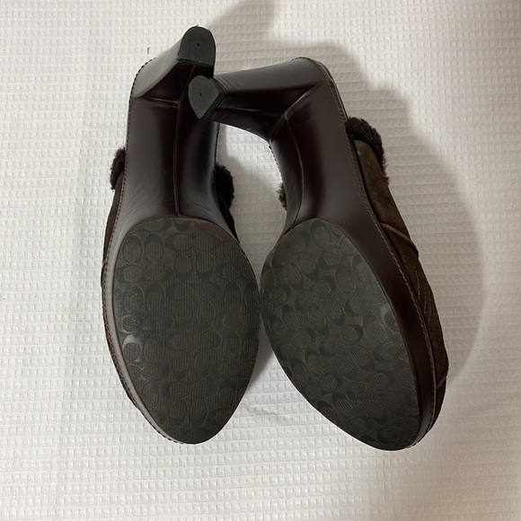 Coach Aubrey Chocolate Brown Suede Leather Fleece Mules Slide Clogs size 10 - Picture 8 of 8